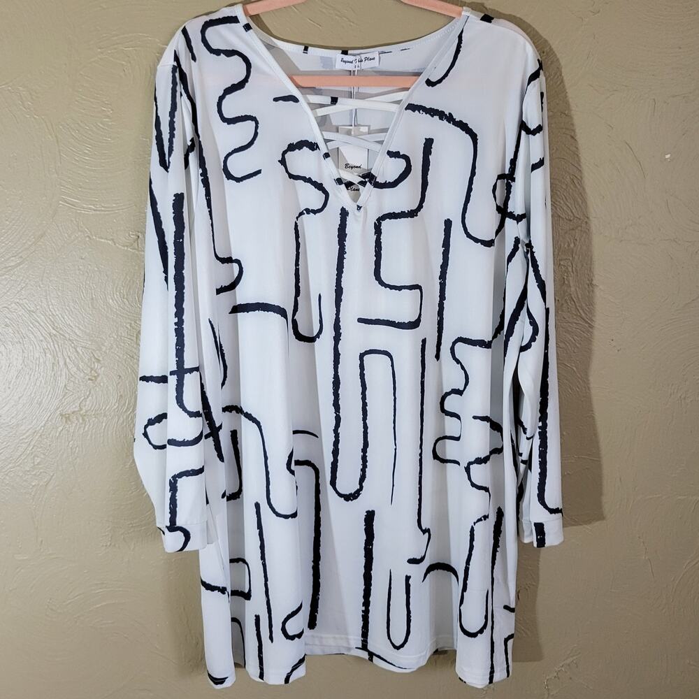 Beyond This Plane NWT Tunic Geometric Print Blouse Women's 2XL